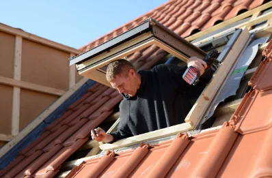 Pose de fenêtres de toit Velux au Haut-Corlay